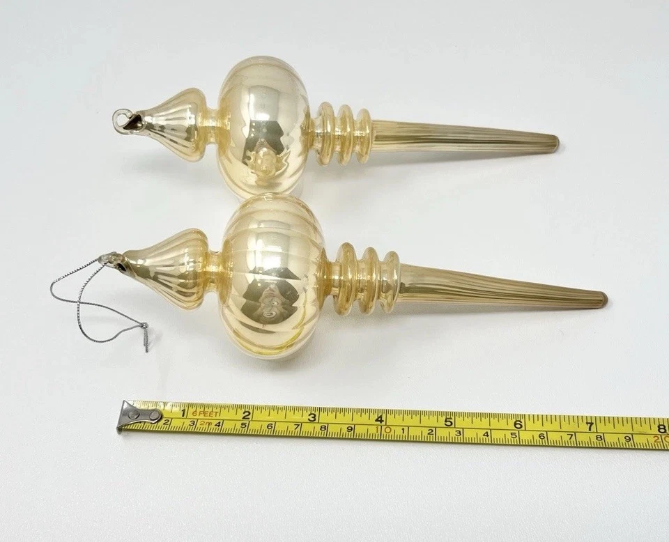 Lot 9 Egyptian Style Blown Glass Christmas Ornaments Iridescent Some Marks Read - Image 3 of 4