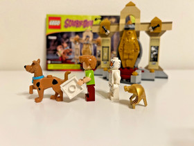 LEGO Scooby-Doo: Mummy Museum Mystery (75900) Complete with Minifigures