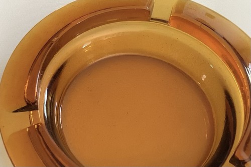 Cobalt & Amber (2)Round Glass 4” Ashtrays VTG 3slots MCM(163ia) - Picture 6 of 6