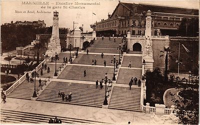 CPA AK MARSEILLE Escalier monumental de la Gare St-Charles (403467)