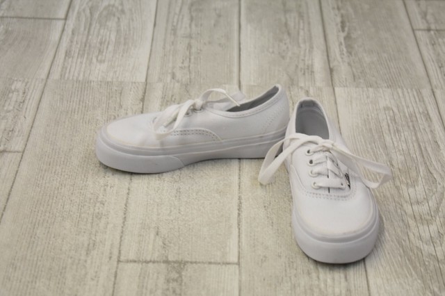 white vans size 10.5