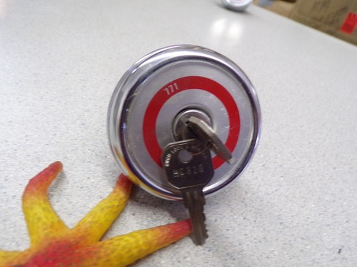 Gas Cap with Keys 771 *FREE SHIPPING*