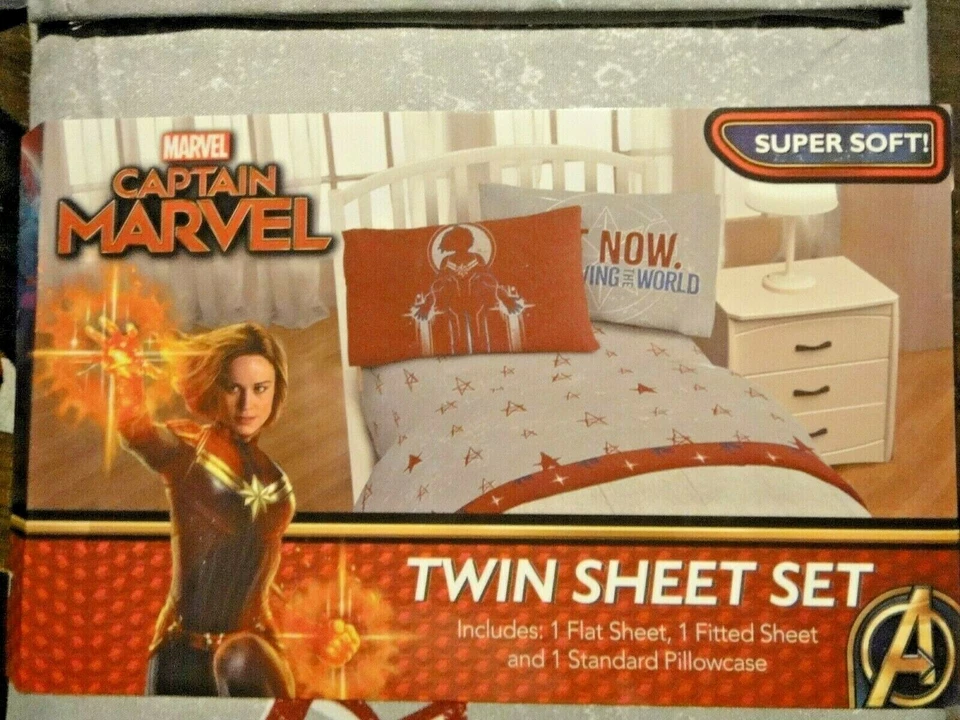 Juego de sábanas dobles súper suaves Capitana Marvel Comics (3 piezas) -nuevo Foto 2 de 4