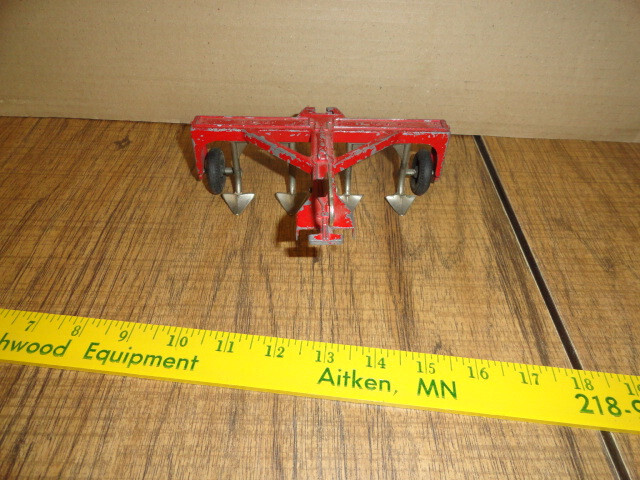 Picture 2 of 3