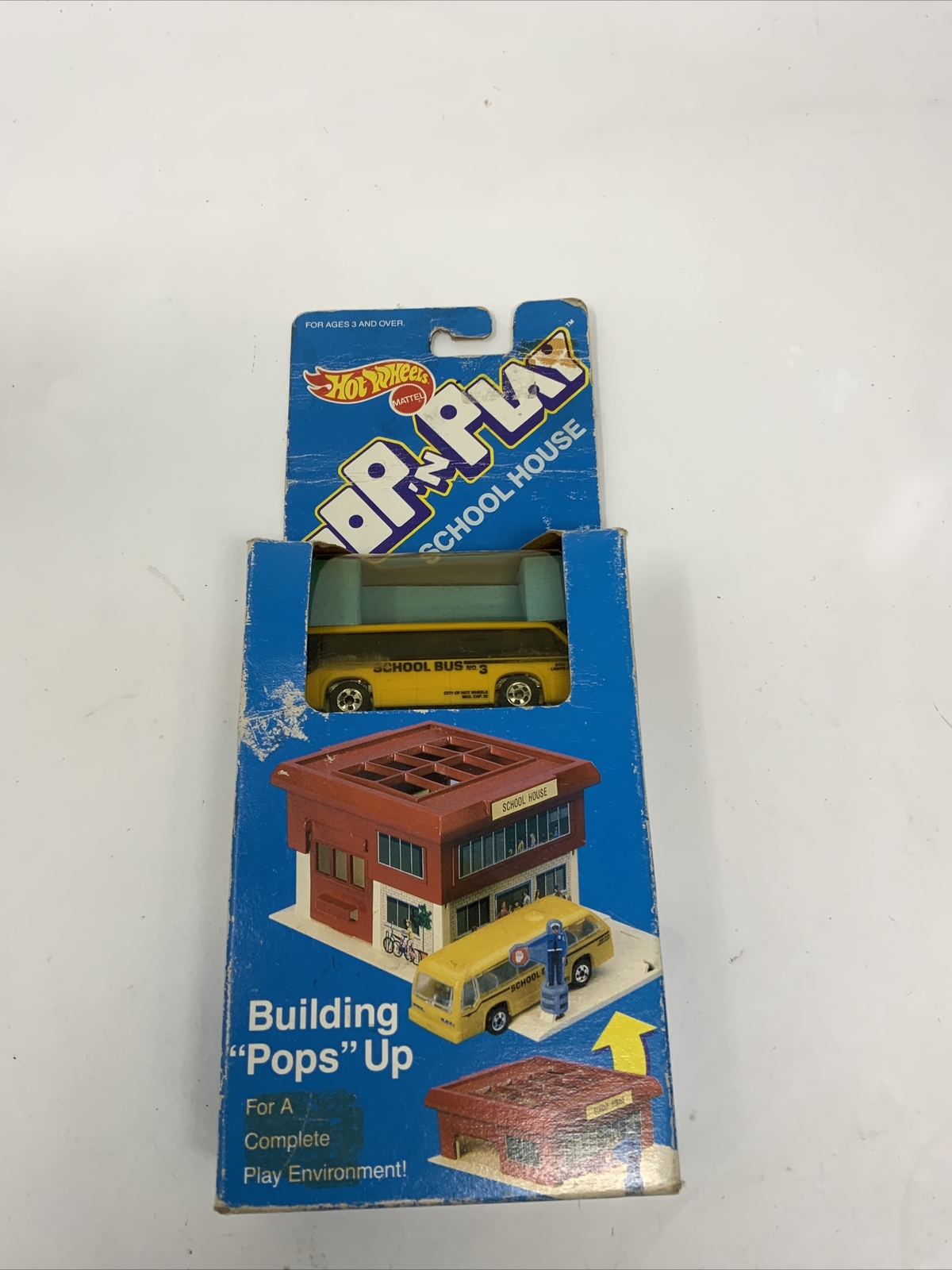 New Hot Wheels 1988 Pop 'N Play School House Building Set with Bus #2756 Mattel