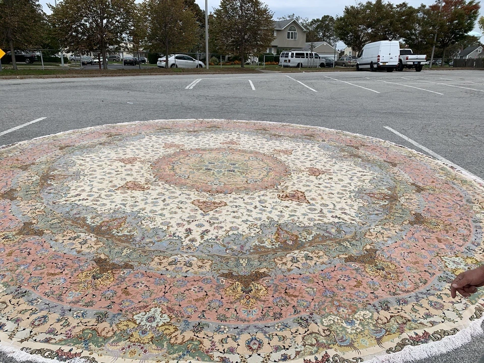 Auténtica alfombra circular extra grande tejida a mano de seda y lana Tabriz 24’ Foto 4 de 4