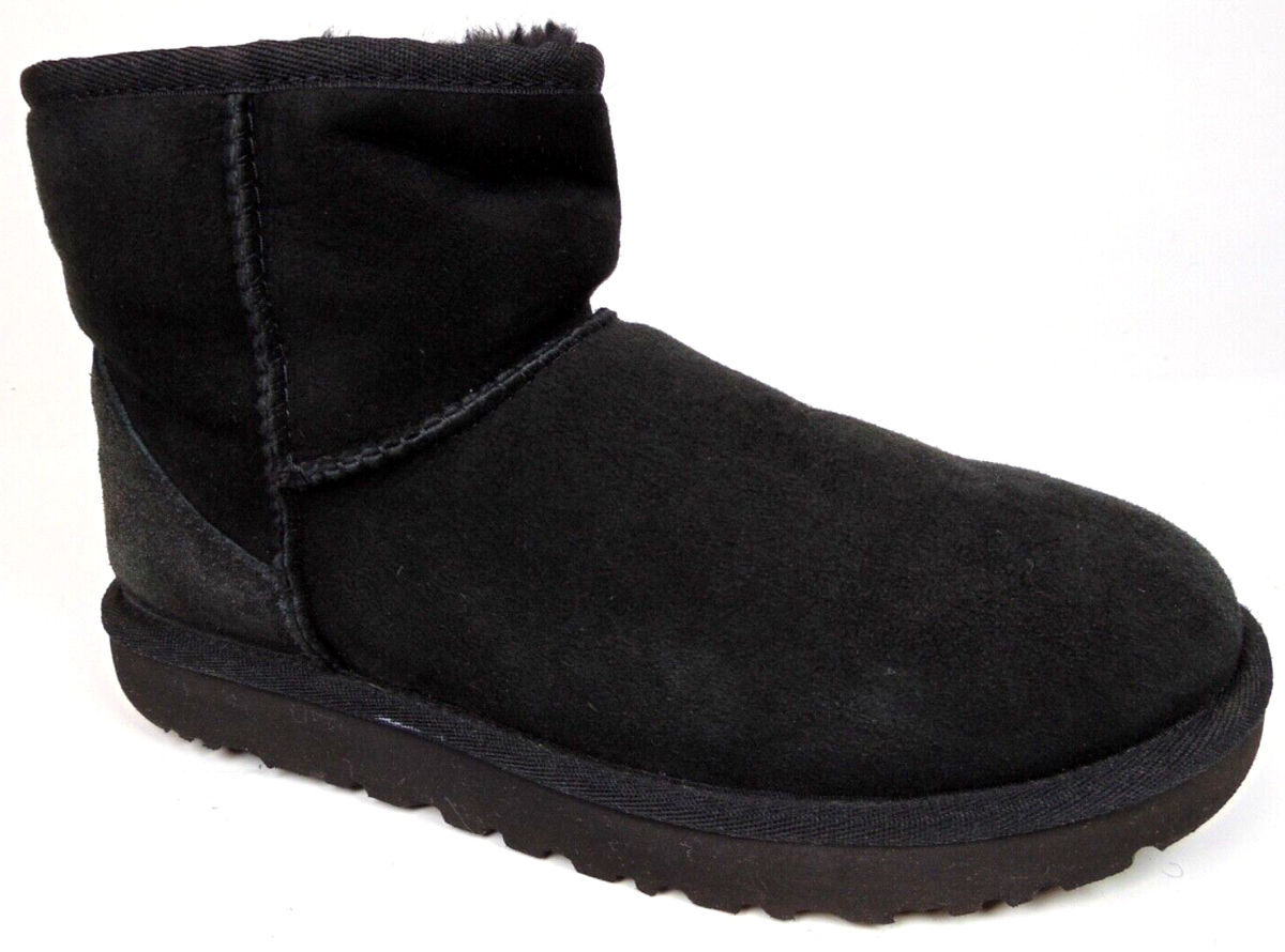 UGG Classic Mini II Womens Winter Ankle Boots Size M, Black Suede  Leather