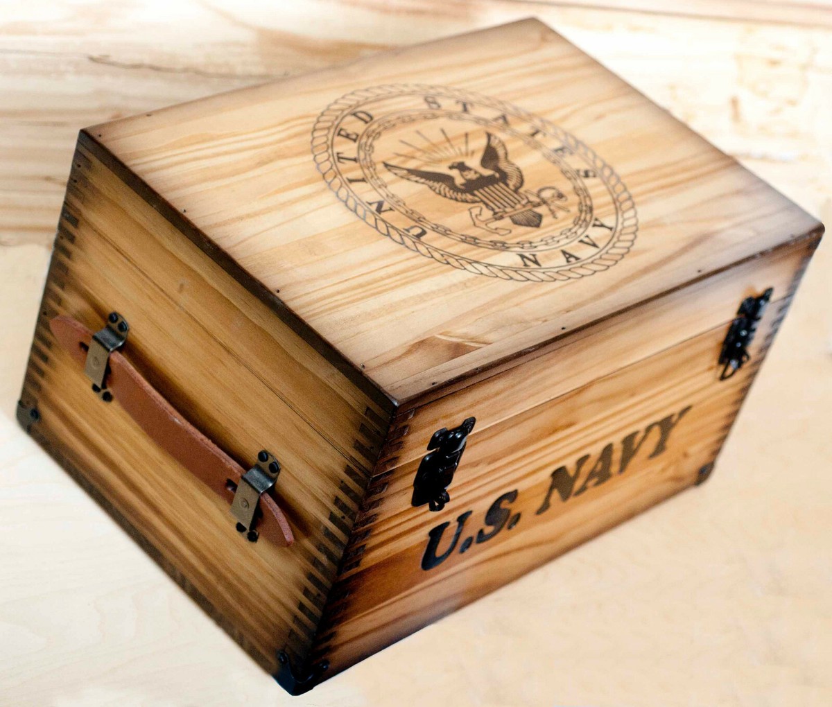 66030 US Navy Keepsake Box | US Navy Wooden Chest and Tray