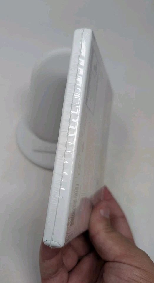 DEAD OR ALIVE: DIMENSIONS Nintendo 3DS 2011 BRAND NEW Sealed - Image 4 of 4