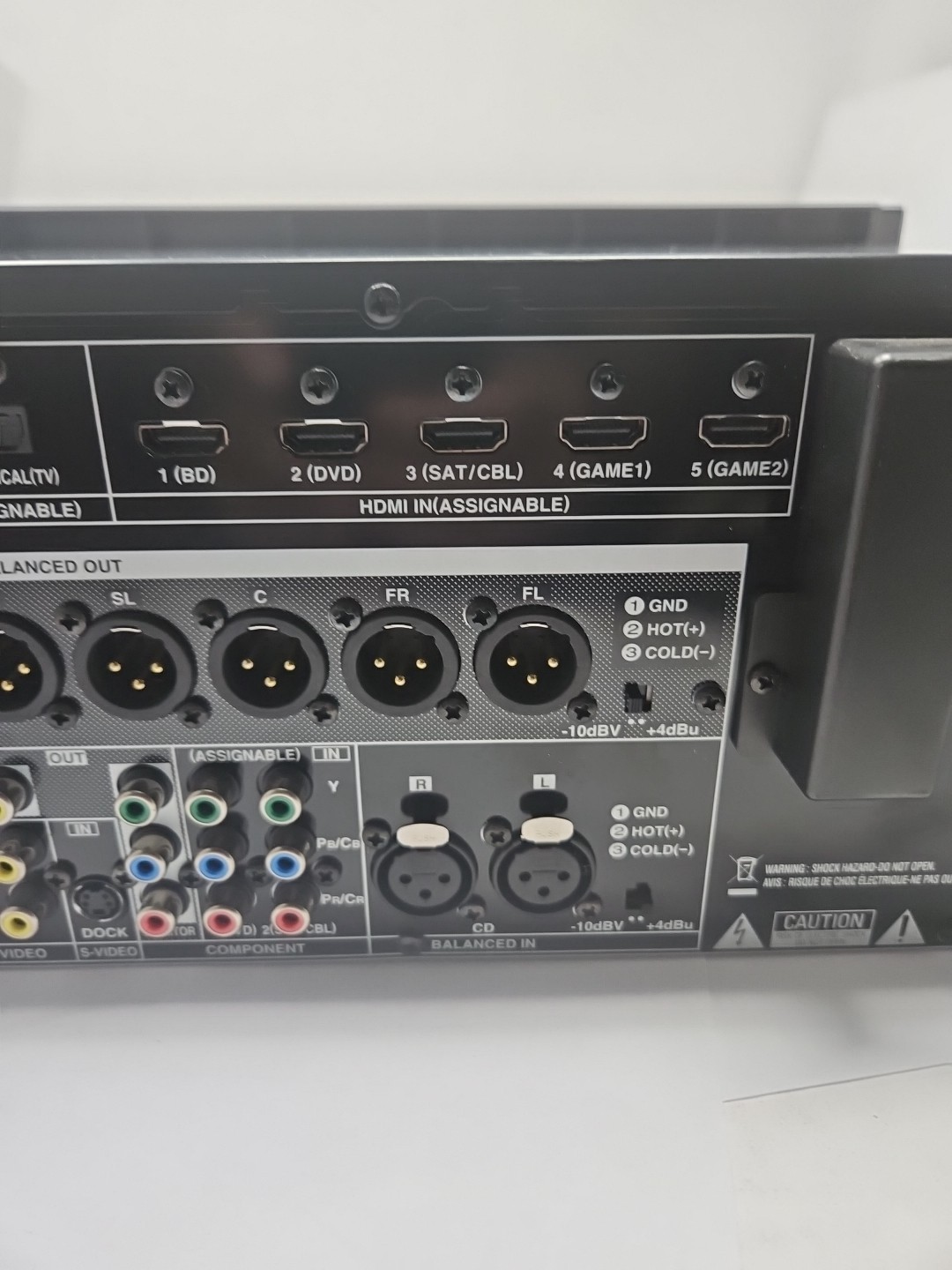 Denon DN-500AV 7.1-Channel Surround Sound A/V Pre-Amplifier With Mounting -read