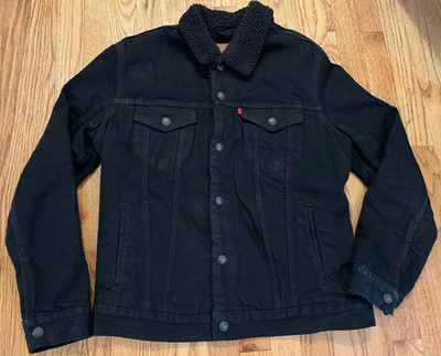 Men's Levi's Premium All Black Denim Trucker Sherpa Jacket Sz Medium Light Wear