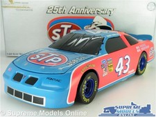 NASCAR MODEL STOCK CAR PONTIAC BOBBY HAMILTON 1:24 BLUE & RED 43 RACING 1972 K8