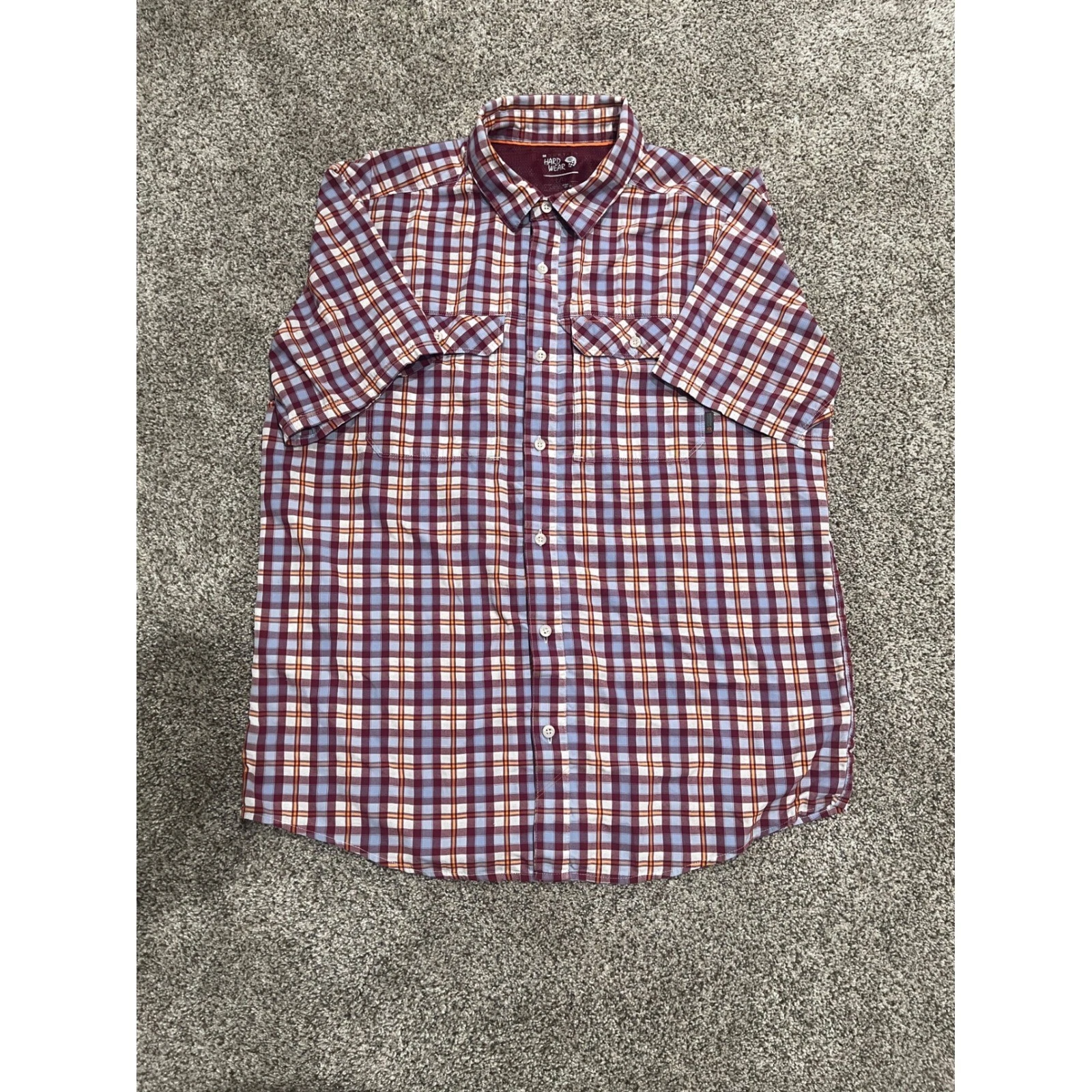 Mountain Hardwear Mens Large Plaid Short Sleeve Button Up Hiking Shirt Burgundy