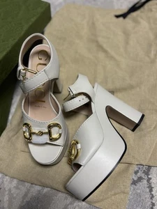 Sandales à talons plateforme neuves GUCCI Napa Charlottes pointure 35,5/US 5,5 blanc mystique
