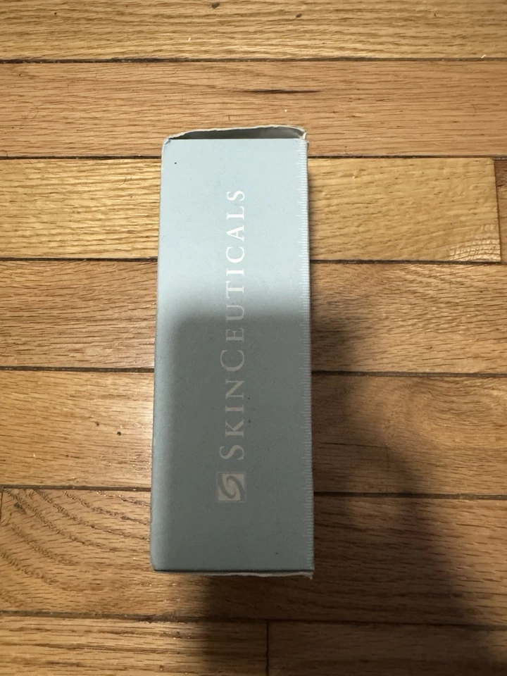 Tónico revitalizante Skinceuticals refinador de poros piel normal o seca 8 OZ Foto 2 de 4