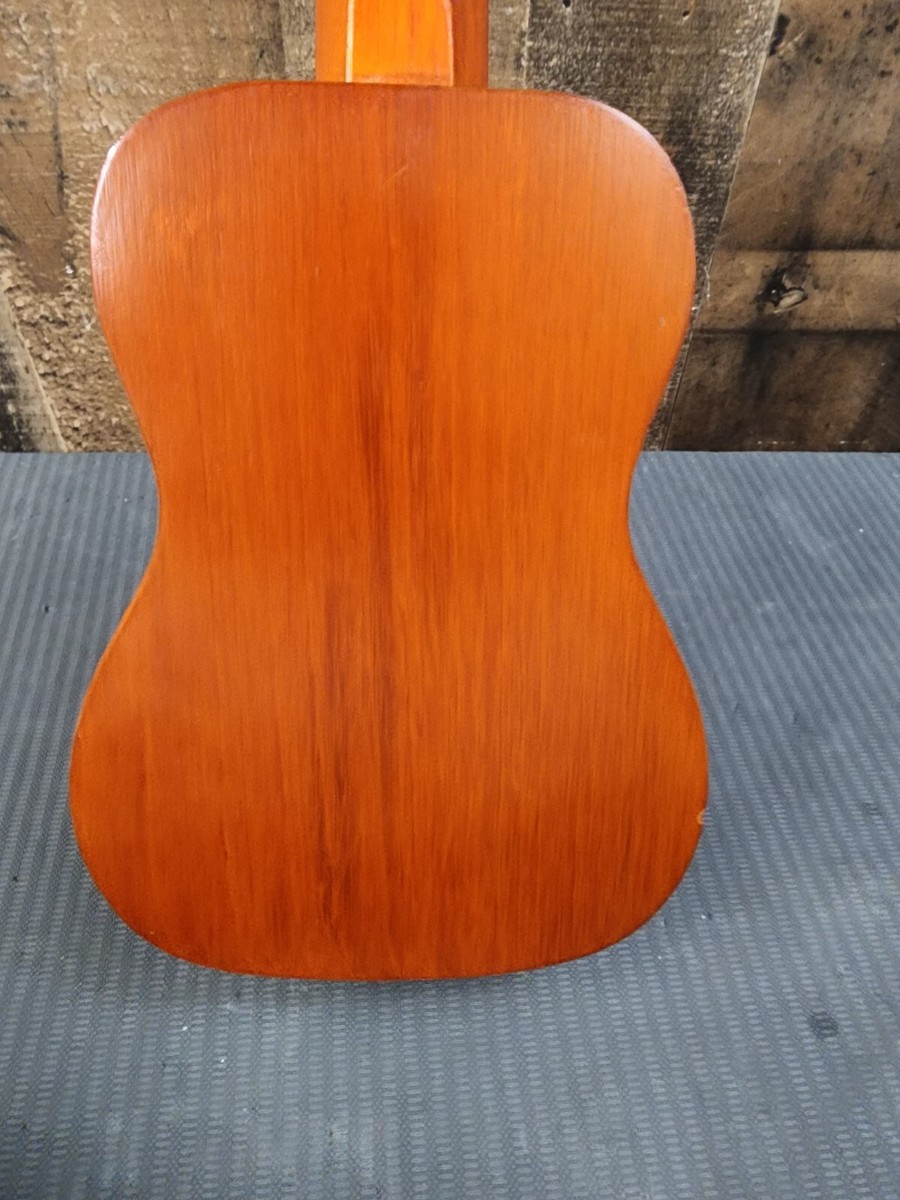 1930年代製 Regal (リーガル) 製ウクレレ　Wendel Hall Vintage Regal Ukulele With Original Gig Bag | eBay