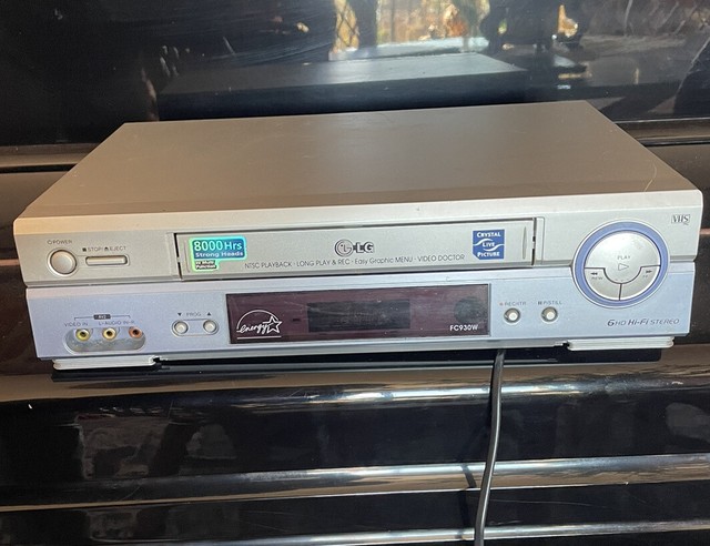 LG VHS VCR Video Recorder Player FOR PARTS OR REPAIR FREE POST Good Condition LG VHS VCR Video Recorder Player FOR PARTS OR REPAIR FREE POST Good Condition