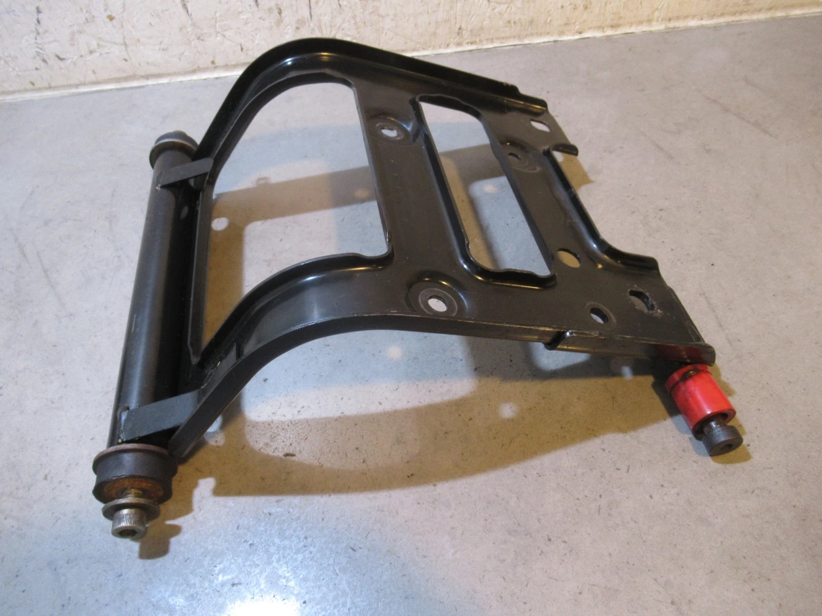 Ski Doo Grand Touring 550 Engine Support 2010