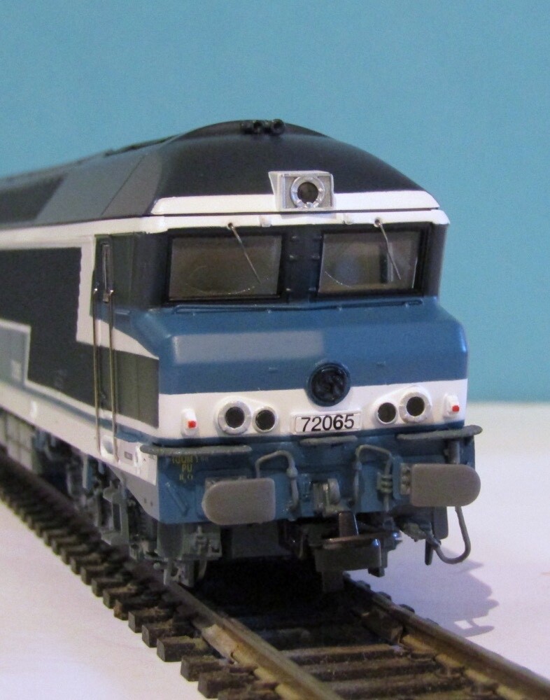 Locomotive électrique CC 6517 analogique SNCF - ép IV - HO 1/87 - JOUEF