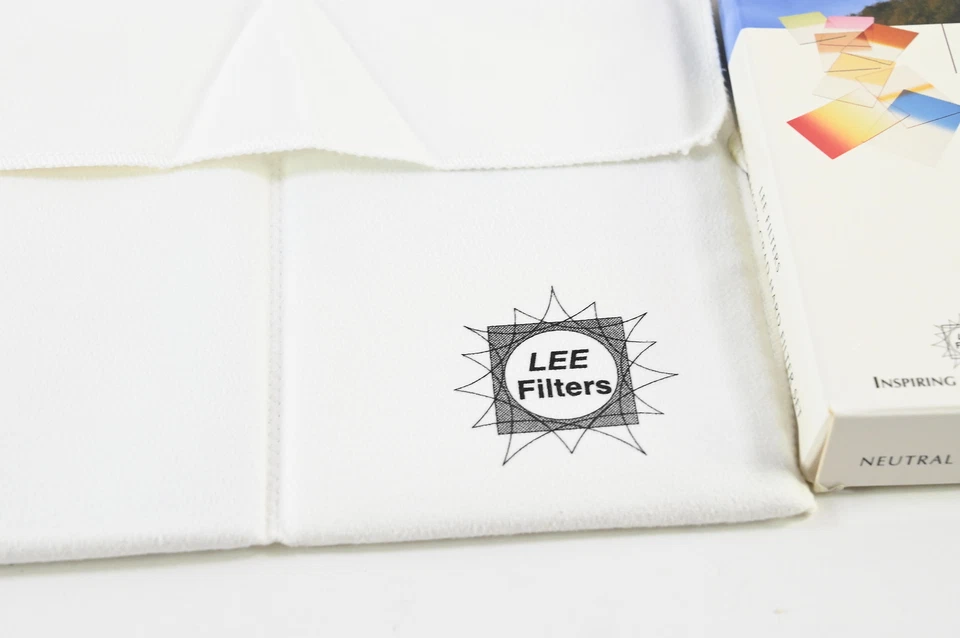 LEE Filters 4x6" Graduated Neutral Density Hard Filter Set #G288 - Image 3 of 4