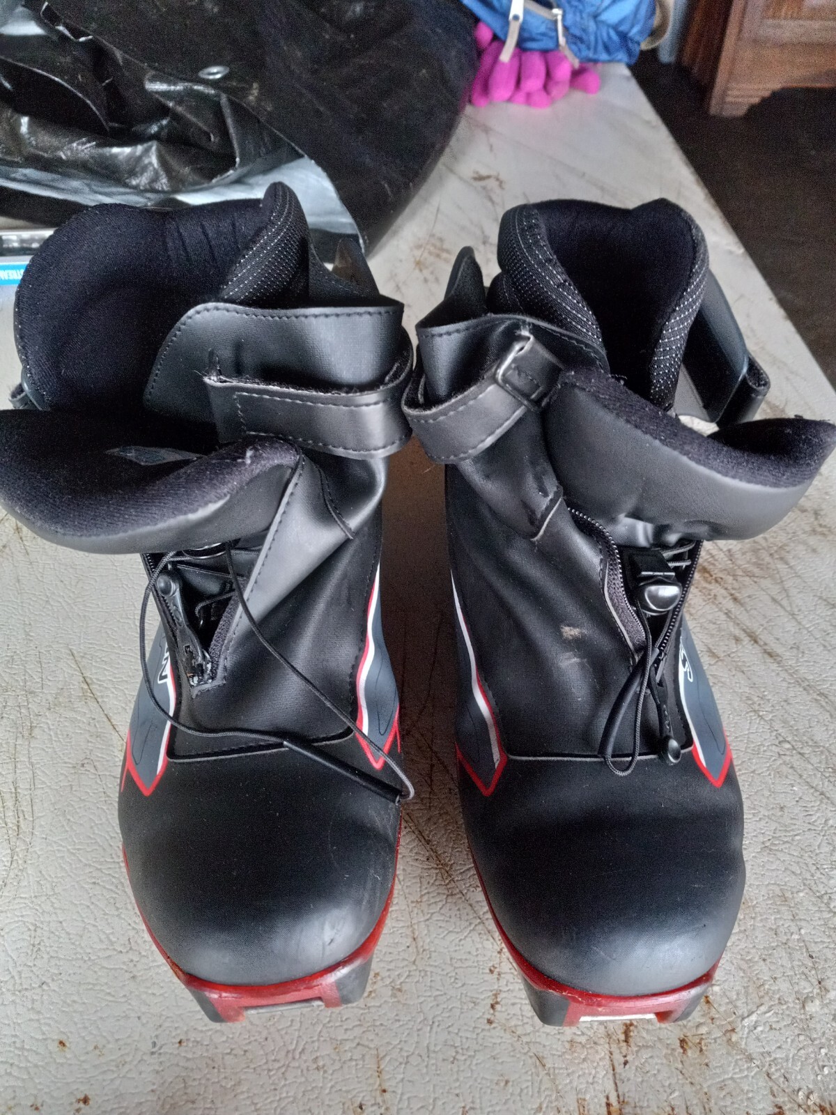 Scarponi da sci vintage Salomon Xcountry SNS System Escape 7 Pilot taglia 9 5 con Thinsulate