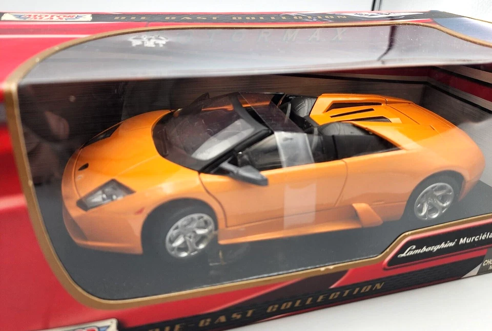Lamborghini Murciélago масштаб 1:24 Timeless Legends литая коллекция мотор макс. - Изображение 2 из 4
