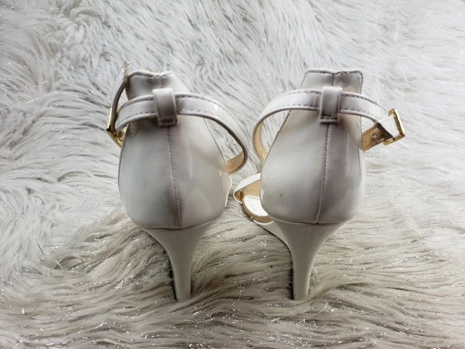 Sandalias de tacón de cuña blancas MADDEN GIRL Yola talla 9 Foto 4 de 4