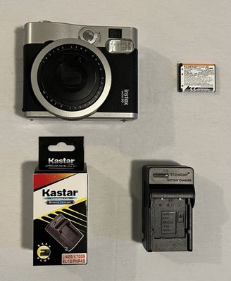 Fujifilm Instax Mini 90 Neo Classic Instant Black Camera/Charger/Battery