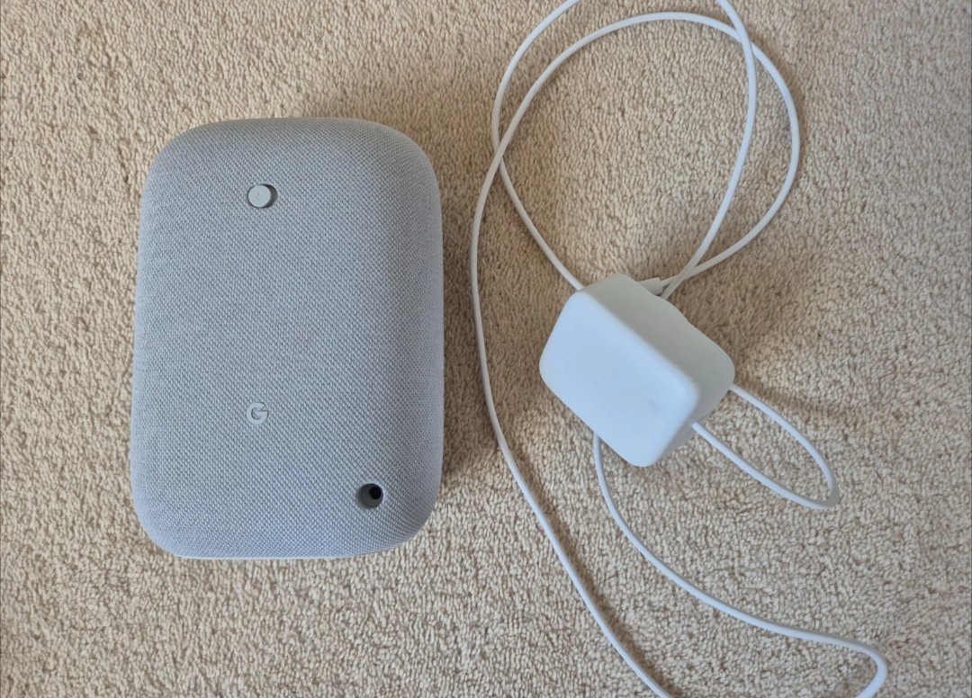 Picture 1 of 4