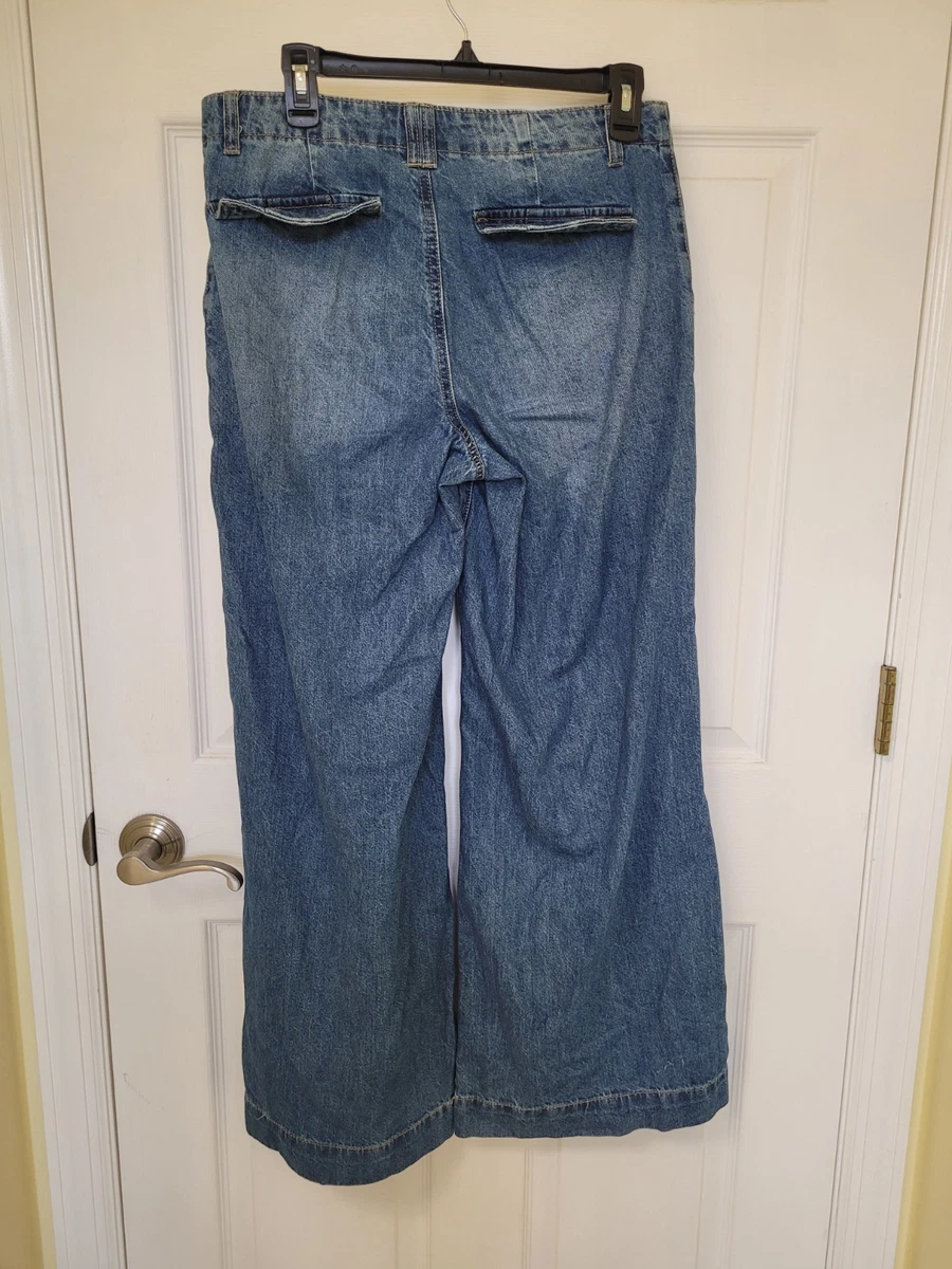 Jeans de mezclilla Forever 21, tiro bajo, pierna ancha. Talla 28