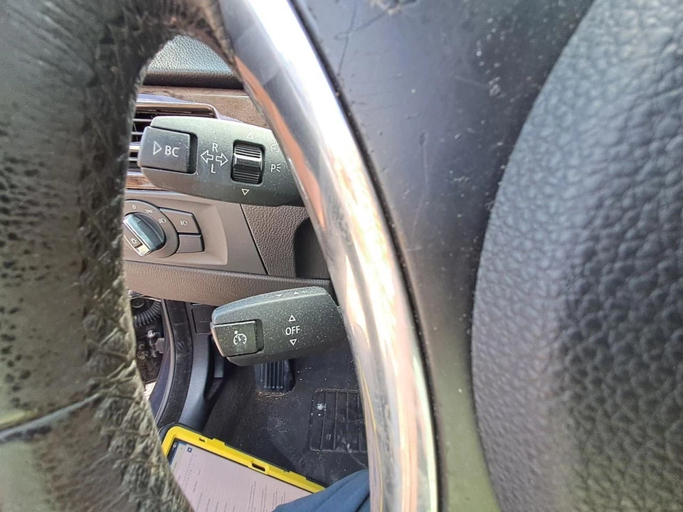 Fuse Box Engine Fits 08-13 BMW 128i 2561559 Foto 4 de 4