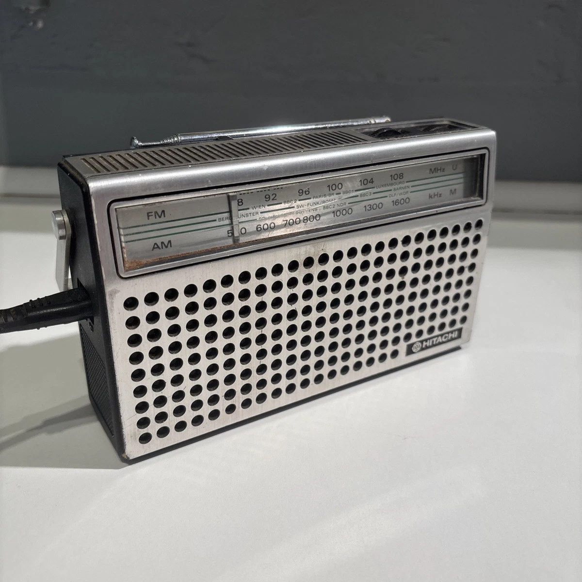 AM⁄FM Hitachi ⁄ 昭和 「日立真空管」ラジオ Tokyo NO.1160.120