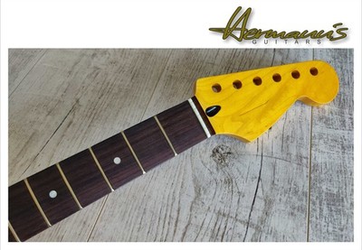 STR Canadian Maple Neck, Pau Ferro Fretboard, Finish Vintage Nitro Satin, SVT-06