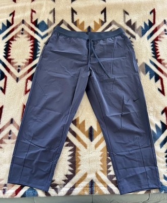 Nike A.P.S. Woven Versatile Athletic Pants Ankle Crop FN3014 $130 Men's Large