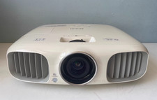 1pcs Epson EH-TW5800C Projector