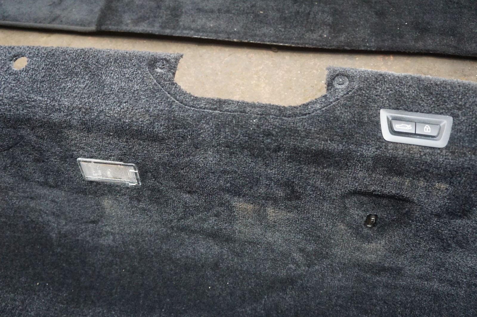 Set 5 Rear Lateral Cargo Trunk Carpet 7250313 Rolls Royce Ghost Series I 2011