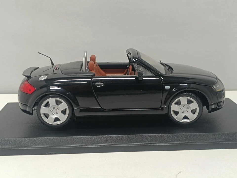 Audi TT 1.8 Turbo Quattro 8N 2003 Black Nero - Maisto 1:18 Usato No box - Immagine 3 di 4