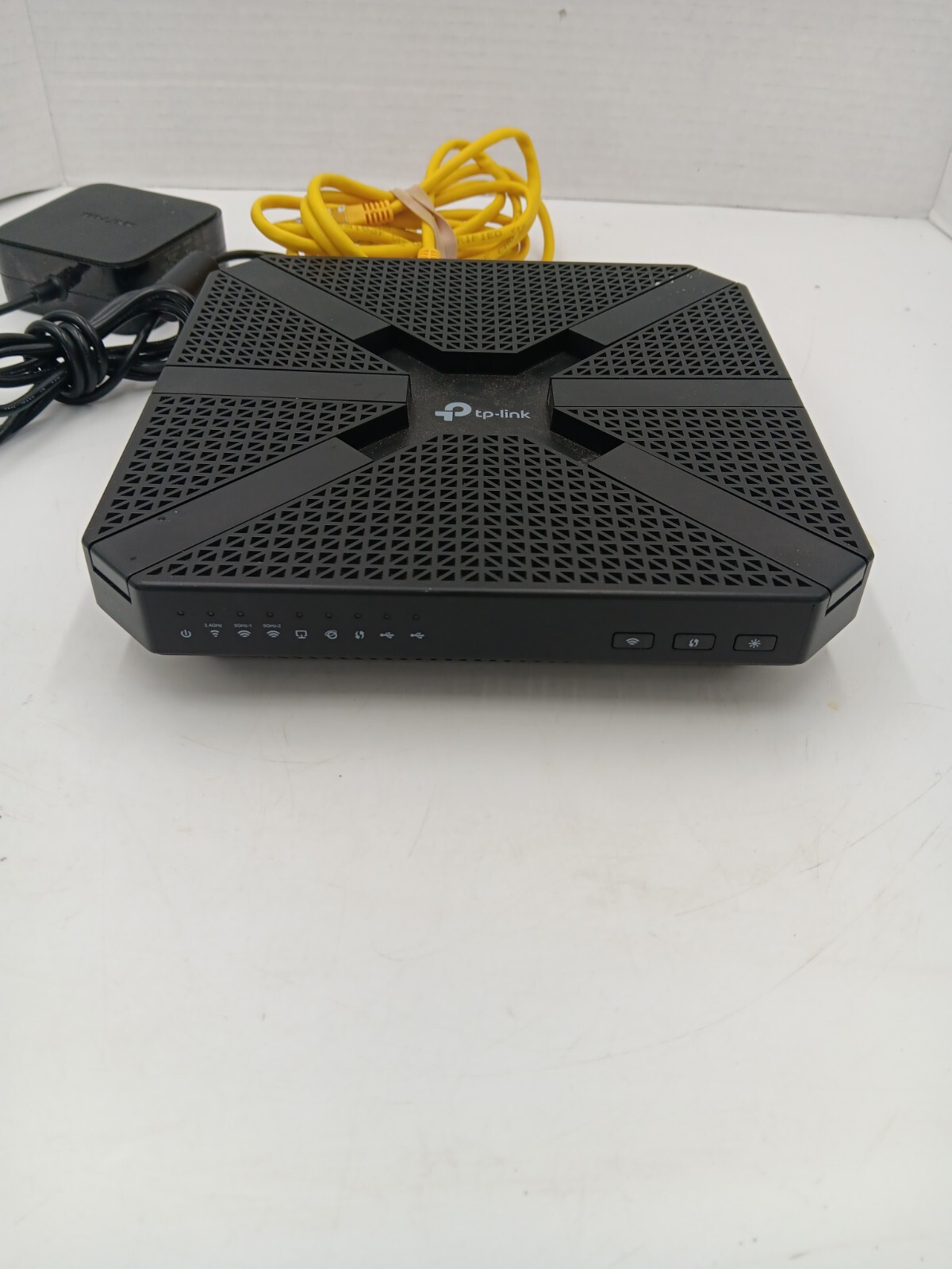 TP-Link AC4000 MU-MIMO Tri-Band Wi-Fi Router - Archer C4000 - Alexa Compatible