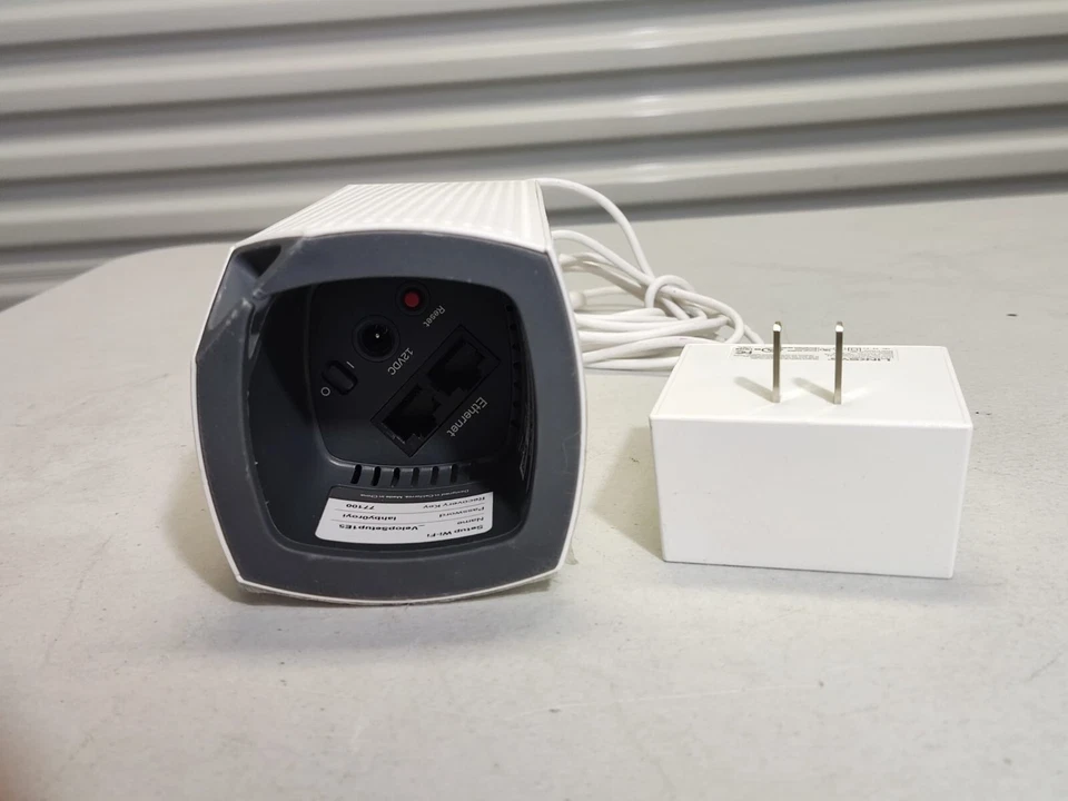 Linksys WHW03 Tri-Band Whole Home Wi-Fi System with Power Cord included - Image 3 of 4