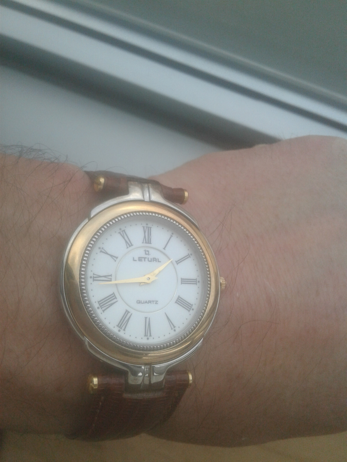 GUESS G7 BIG LOGO - Montre Vintage Des Années 1990 - Édition Rare NOS - Unisexe