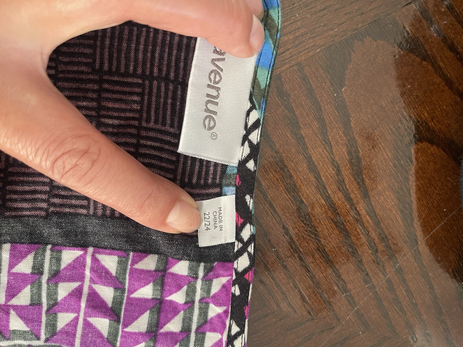 Avenue beautiful patchwork style pattern tank top… - image 3