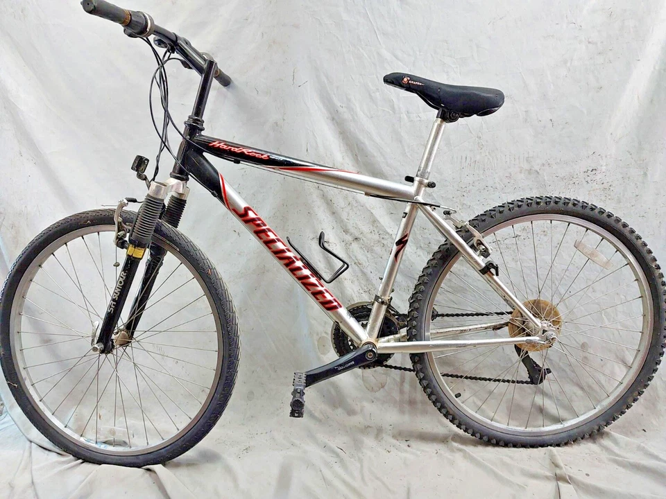 Bicicleta de MTB Specialized Hardrock 2004 mediana 17" rígida acero cromado envío rápido Foto 2 de 4