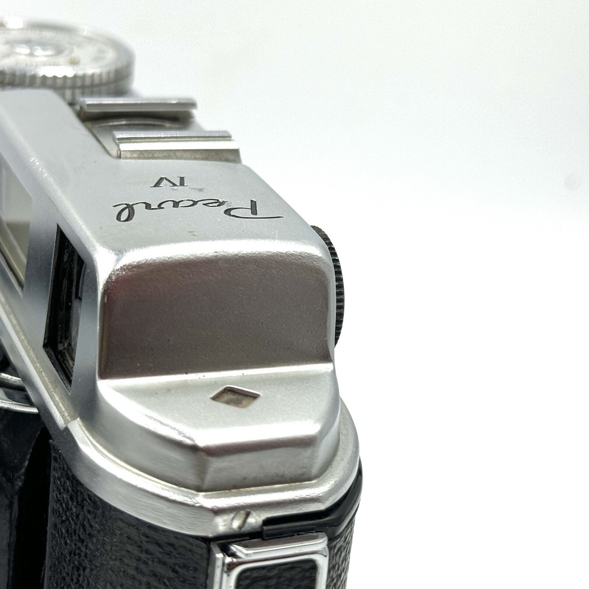 Konishiroku Konica Pearl IV Medium Format Film Camera w Konishiroku Konica Pearl IV Medium Format Film Camera w