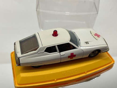 PILEN 296 CITROEN SM AMBULANCE -WHITE 1:43- GOOD IN SHOWCASE - 537 - Picture 6 of 7