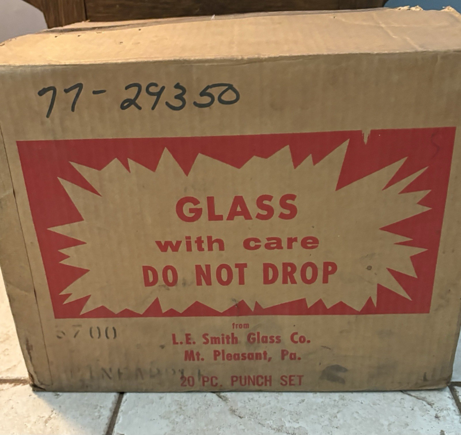 Vintage LE Smith Crystal Punch Bowl Set With 18 Cups and Original Box