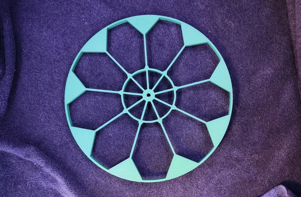 Goose Egg Turner for Nurture Right 360 Incubator Holds 9 Eggs - Image 2 of 3