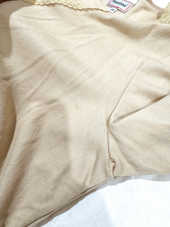 Blusa Vintage Anos 90 Y2K HeartSoul Fada Babado Manga de Sino Bege Tamanho Médio - Imagem 4 de 4