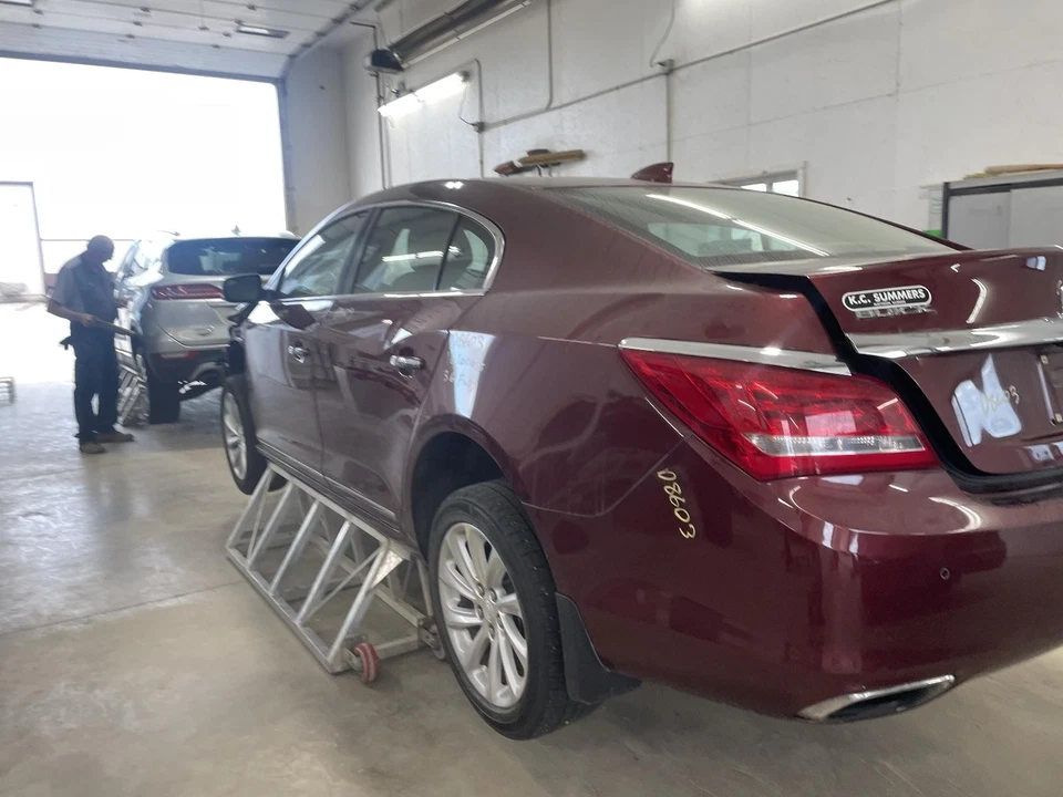 二手速度计 适合:2016 别克曲棍球美国市场选择巫统 带混合 Gr — 第 3/4 张图片