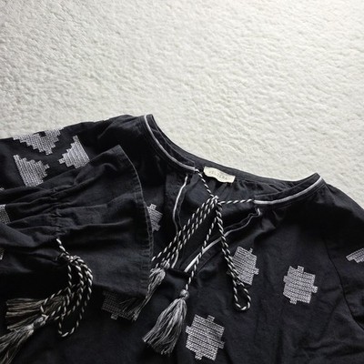 Velzera Blouse Womens Medium Black Embroidered Tassel Boho Long Sleeve Tunic
