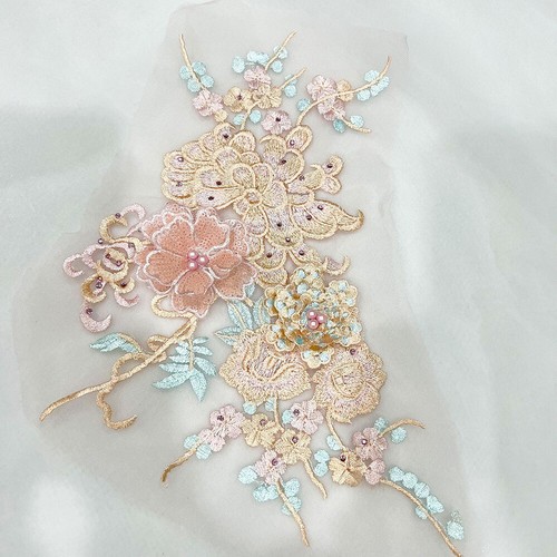 Rose Flower Plants Pearl Embroidery Patches Sew on Clothing Coat Applique Patch - Imagen 2 de 9